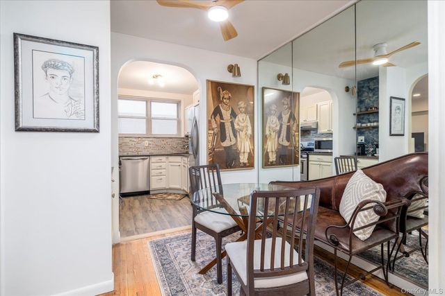 2 Fowler Avenue 211, Lynbrook, NY 11563