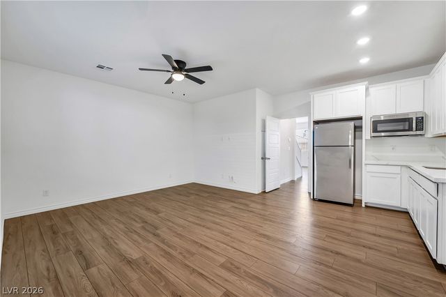 1611 Dire Wolf Avenue, North Las Vegas, NV 89084