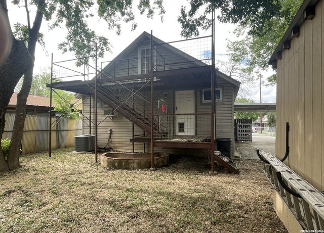 2010 W Hermosa Dr, San Antonio, TX 78201