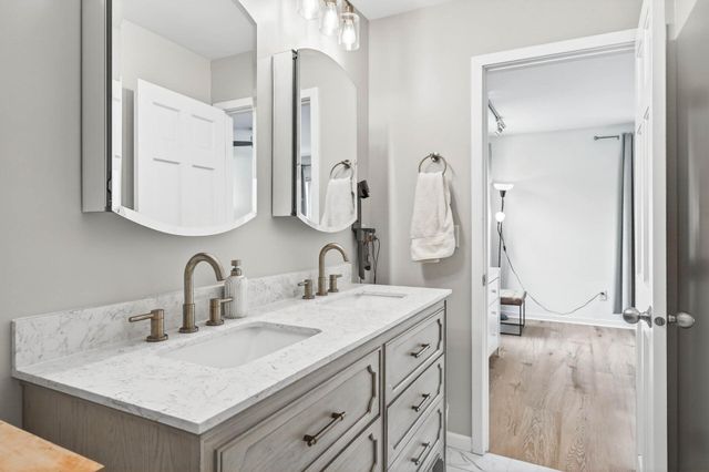 2014 21st Avenue S, Minneapolis, MN 55404