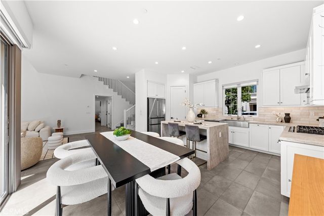 116 Montero, Irvine, CA 92618