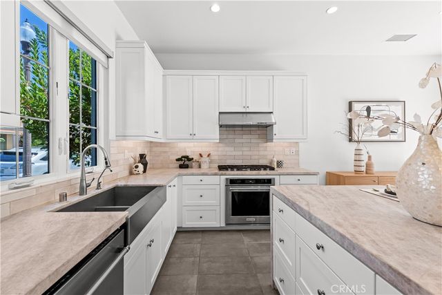116 Montero, Irvine, CA 92618