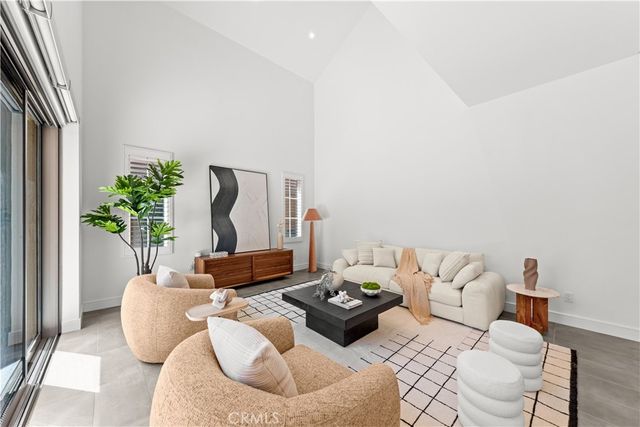 116 Montero, Irvine, CA 92618