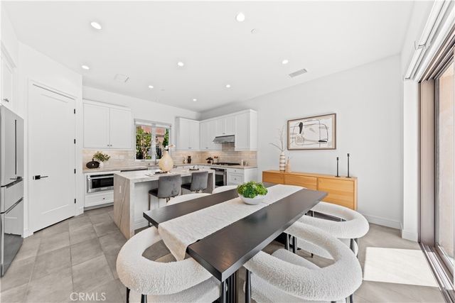 116 Montero, Irvine, CA 92618