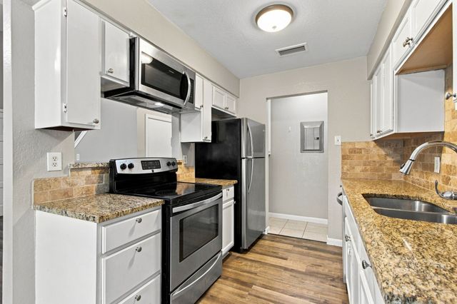 2240 Tarpley Road 74, Carrollton, TX 75006