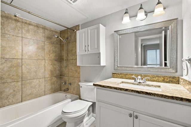 2240 Tarpley Road 74, Carrollton, TX 75006