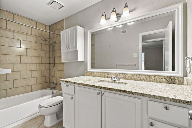 2240 Tarpley Road 74, Carrollton, TX 75006