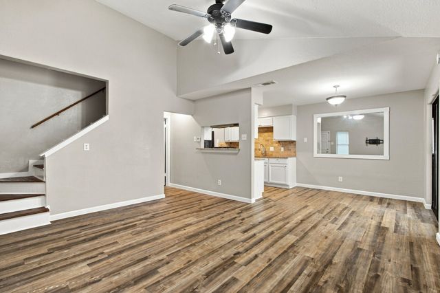 2240 Tarpley Road 74, Carrollton, TX 75006