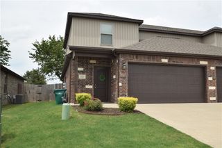 1520 Sandpiper Street, Centerton, AR 72719