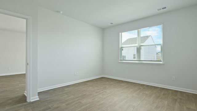 825 Baywood Lane, Summerville, SC 29486