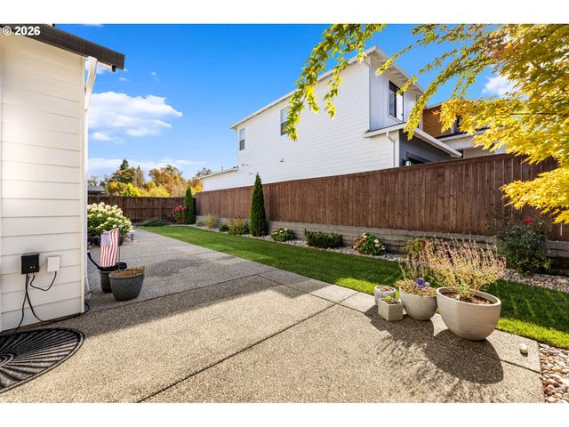 1701 Se 43RD Way, Brush Prairie, WA 98606