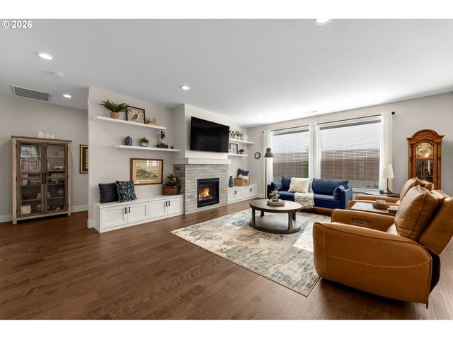 1701 Se 43RD Way, Brush Prairie, WA 98606