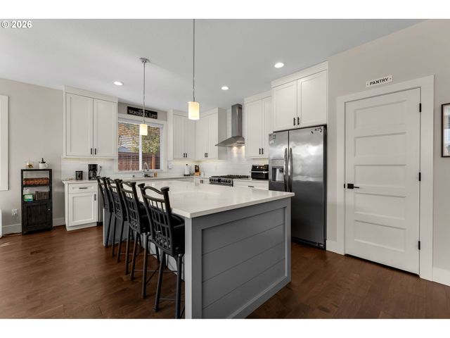 1701 Se 43RD Way, Brush Prairie, WA 98606