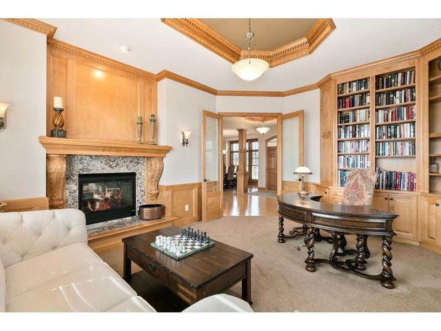 10689 Sonoma Ridge, Eden Prairie, MN 55347