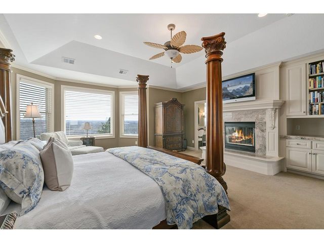 10689 Sonoma Ridge, Eden Prairie, MN 55347