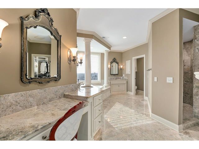 10689 Sonoma Ridge, Eden Prairie, MN 55347