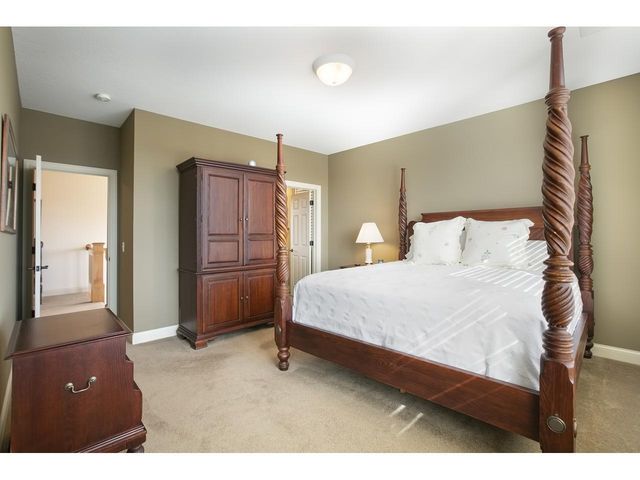 10689 Sonoma Ridge, Eden Prairie, MN 55347