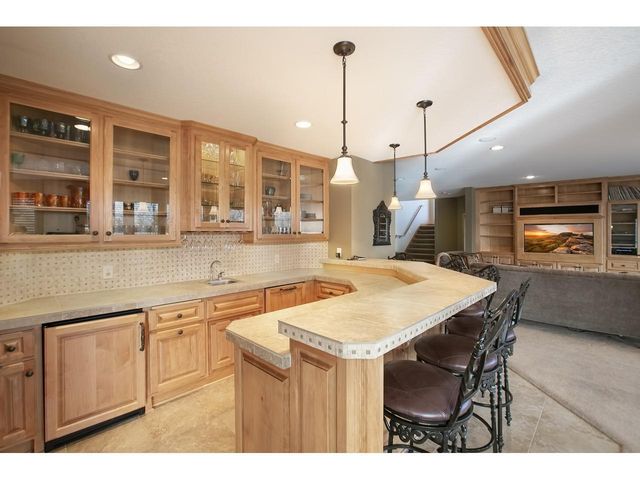 10689 Sonoma Ridge, Eden Prairie, MN 55347