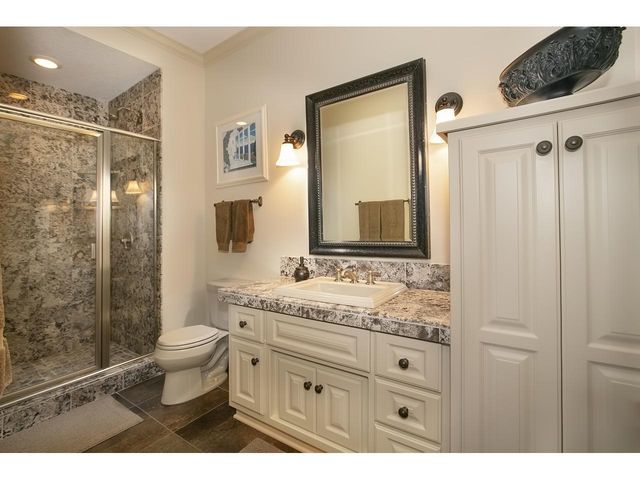 10689 Sonoma Ridge, Eden Prairie, MN 55347