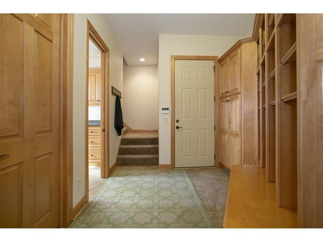 10689 Sonoma Ridge, Eden Prairie, MN 55347