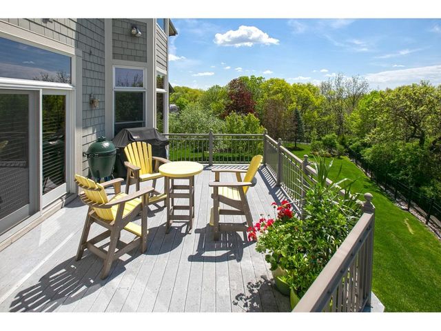 10689 Sonoma Ridge, Eden Prairie, MN 55347