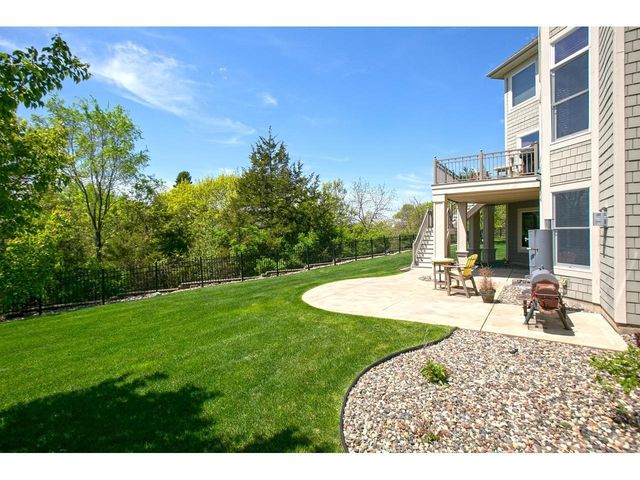 10689 Sonoma Ridge, Eden Prairie, MN 55347
