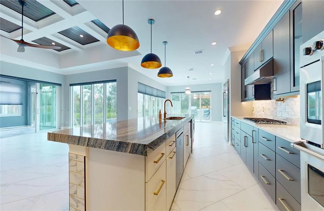 5951 BAY DRIVE, Gulfport, FL 33707