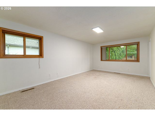 1117 Se 135TH Ave, Portland, OR 97233