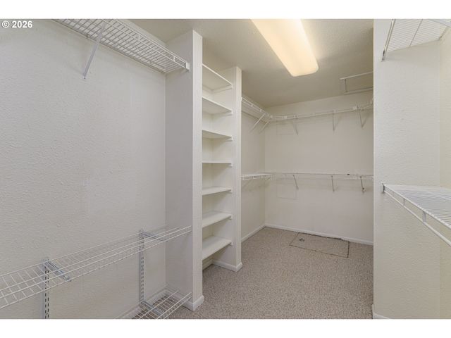 1117 Se 135TH Ave, Portland, OR 97233