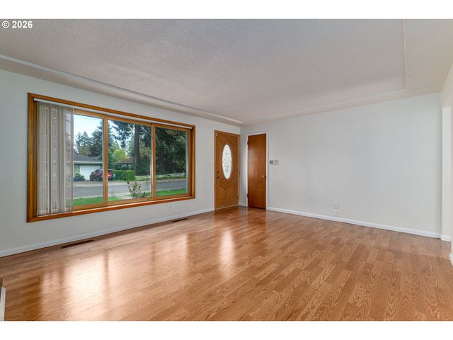 1117 Se 135TH Ave, Portland, OR 97233