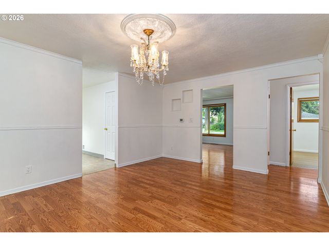 1117 Se 135TH Ave, Portland, OR 97233