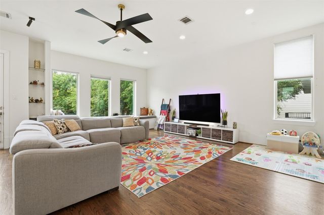 215 Avondale Street, Houston, TX 77006