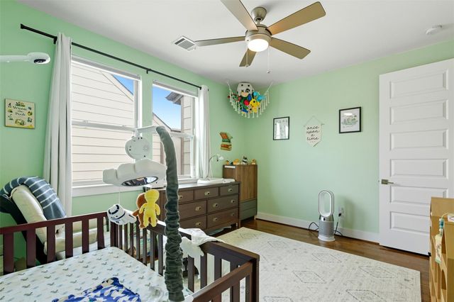 215 Avondale Street, Houston, TX 77006