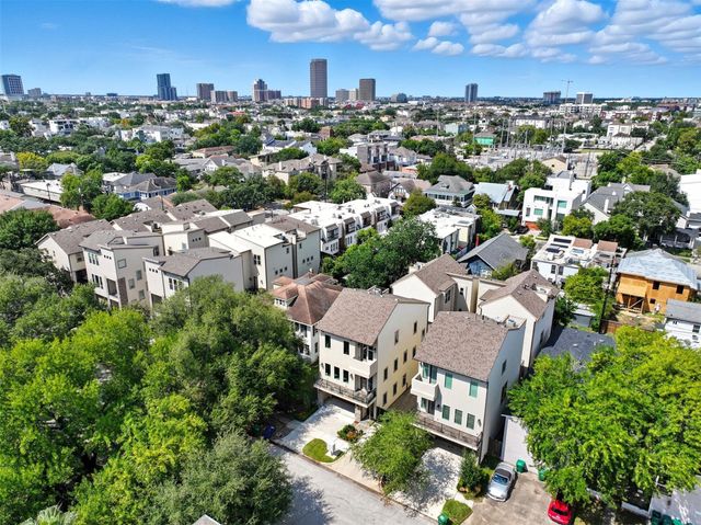 215 Avondale Street, Houston, TX 77006
