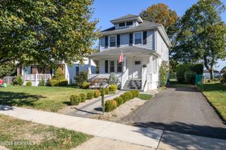 3 Cottage Place, Freehold, NJ 07728