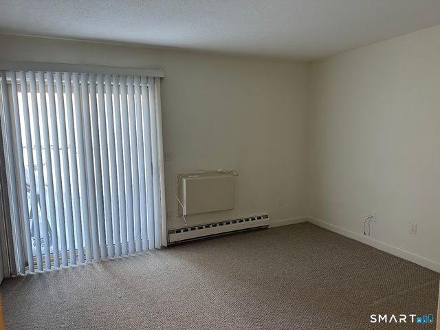 295 Redstone Hill Road 3, Bristol, CT 06010