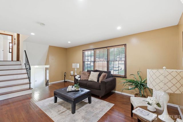21 S Heathcote Avenue S, Edison, NJ 08817