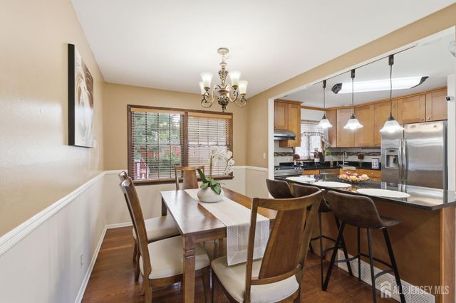 21 S Heathcote Avenue S, Edison, NJ 08817