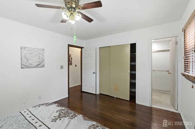 21 S Heathcote Avenue S, Edison, NJ 08817
