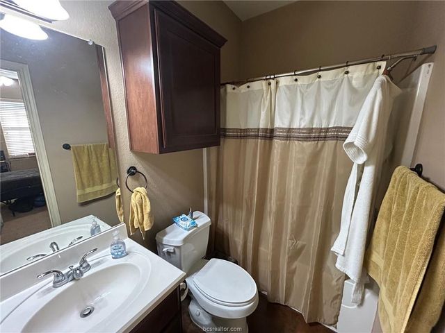 3315 General Parkway, College Station, TX 77845