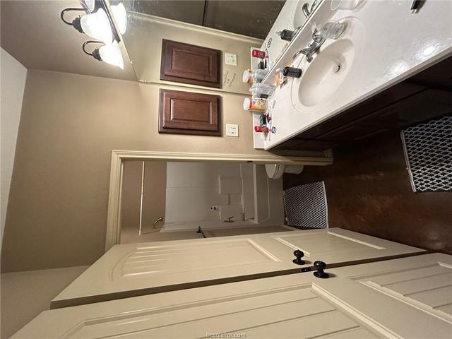 3315 General Parkway, College Station, TX 77845