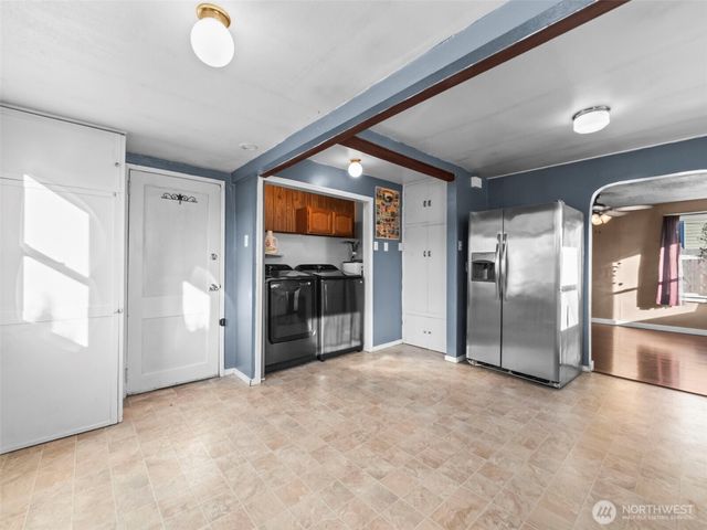 1022 Sheridan Road, Bremerton, WA 98310