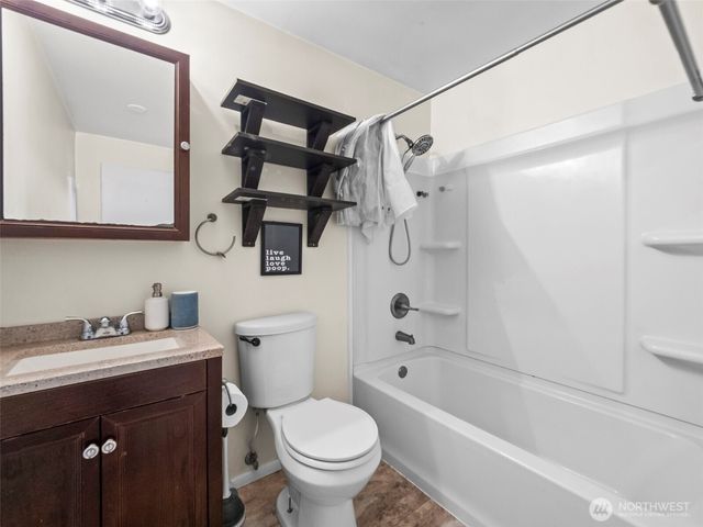 1022 Sheridan Road, Bremerton, WA 98310