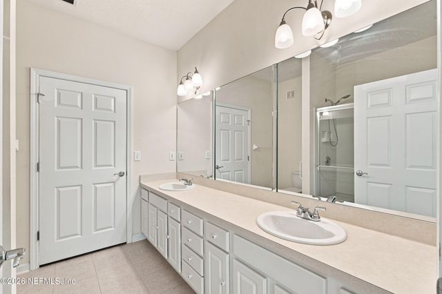 13364 BEACH Boulevard 813, Jacksonville, FL 32224