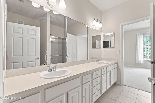 13364 BEACH Boulevard 813, Jacksonville, FL 32224