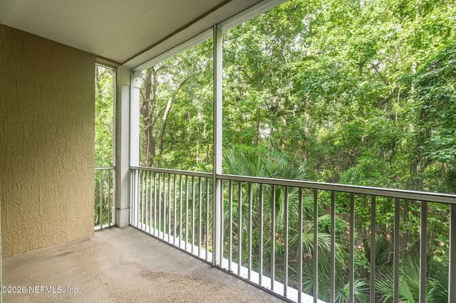 13364 BEACH Boulevard 813, Jacksonville, FL 32224