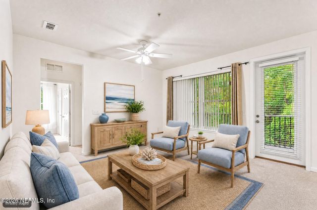 13364 BEACH Boulevard 813, Jacksonville, FL 32224
