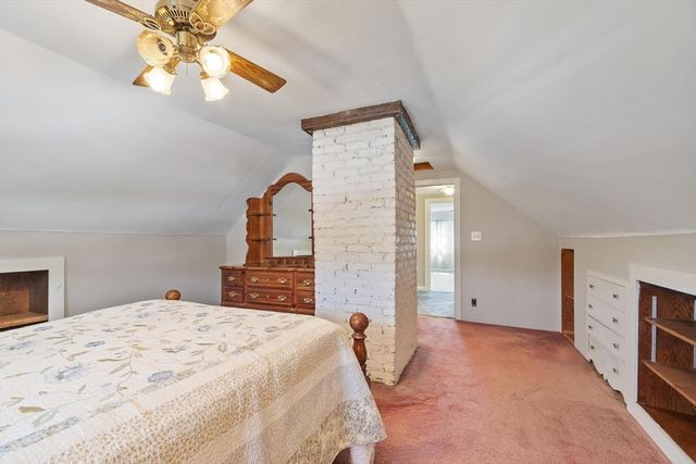9 Oaklandvale Ave, Saugus, MA 01906