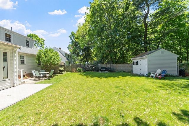 9 Oaklandvale Ave, Saugus, MA 01906