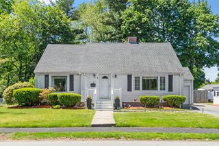 9 Oaklandvale Ave, Saugus, MA 01906